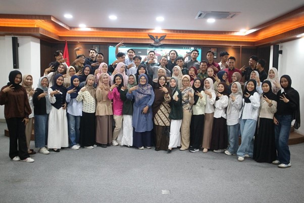 AKSELERASI MUTU! PENDIDIKAN BAHASA INGGRIS UNISSULA GELAR MATRIKULASI MAHASISWA RPL BATCH 7 DAN KELAS EKSEKUTIF UNTUK CETAK PENDIDIK KELAS DUNIA